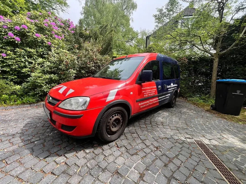 Gebraucht Opel Combo 94 PS (69 kW) 2010 Rot Van / Kleinbus