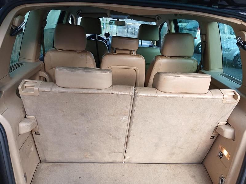 Gebraucht VW Touran 101 PS (74 kW) 2004 Schwarz Van / Kleinbus