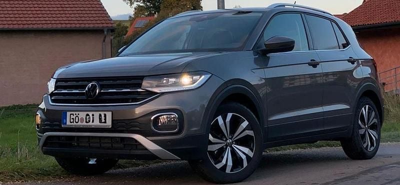 Grau Gebraucht 2021 VW T-Cross Style SUV | 20.890 € (Fairer Preis) - Bild 1/4