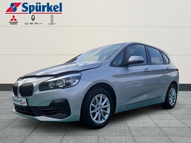 Gebraucht BMW 218 Active Tourer Advantage 140 PS (102 kW) 2018 Silber Van / Kleinbus