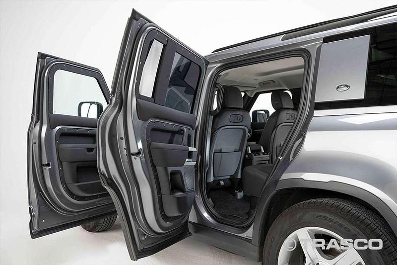 Neu Land Rover Defender 426 PS (313 kW) 2025 1df (eiger grey) SUV