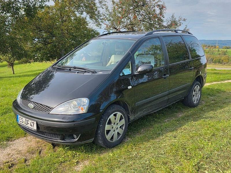 Schwarz Gebraucht 2003 Ford Galaxy Van / Kleinbus | 4.300 € (Fairer Preis) - Bild 1/4