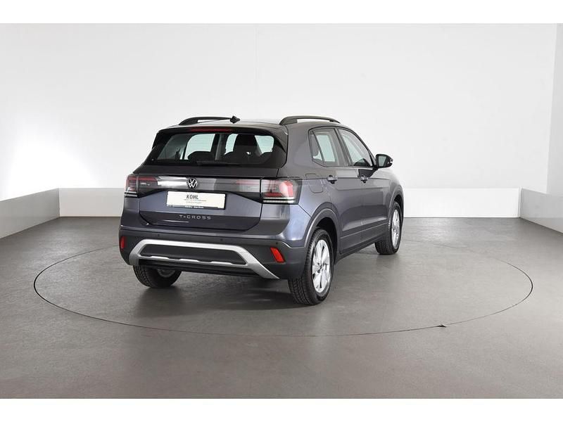 Gebraucht VW T-Cross Life 116 PS (85 kW) 2024 Grau SUV