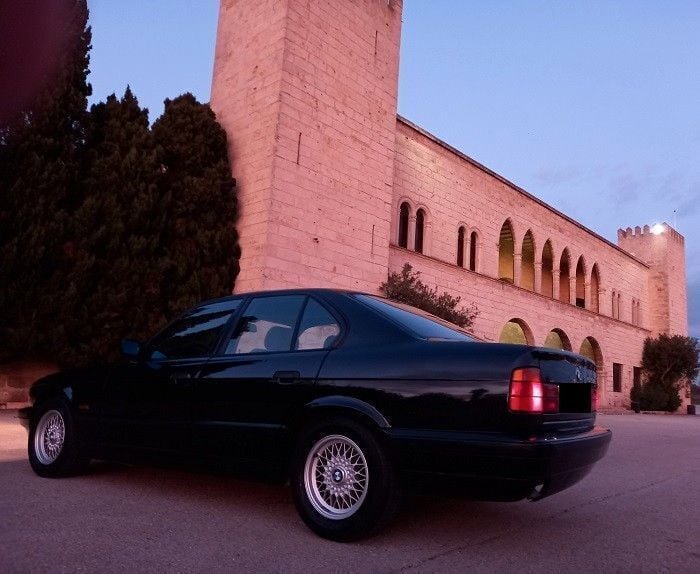 Gebraucht BMW 525 143 PS (105 kW) 1994 Schwarz Limousine