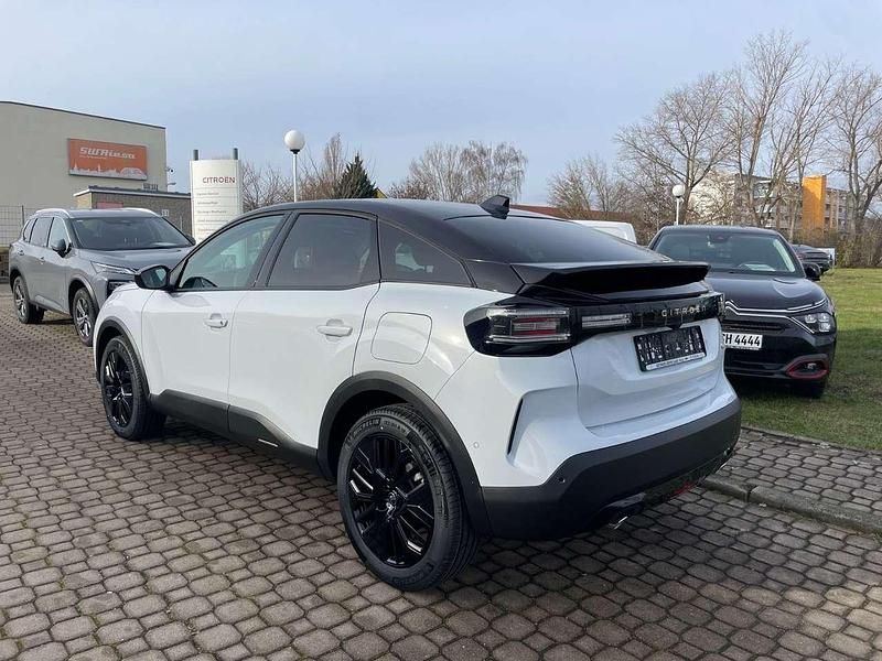Neu Citroën C4 136 PS (100 kW) 2025 Weiß Limousine