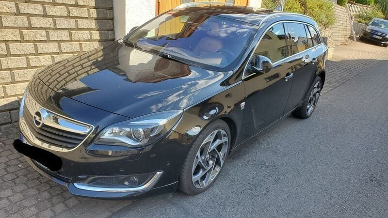 Schwarz Gebraucht 2017 Opel Insignia OPC Kombi | 11.500 € (Superpreis) - Bild 1/4