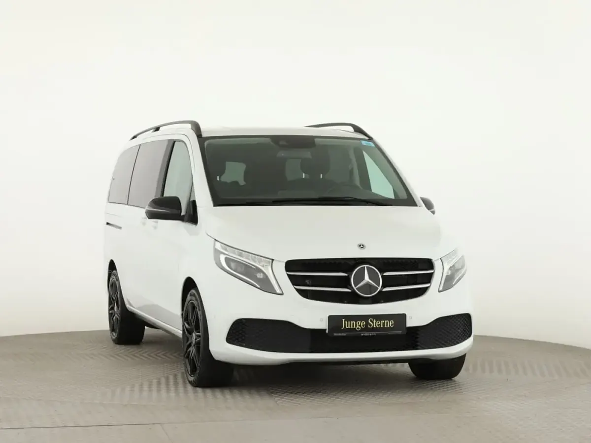 Gebraucht Mercedes V250 Edition 190 PS (139 kW) 2022 Bergkristallweiss metallic Van / Kleinbus