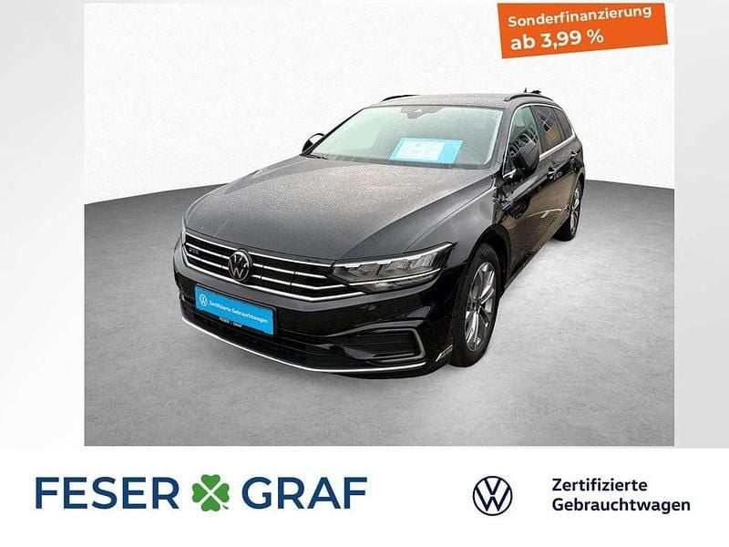 Deep black perleffekt Gebraucht 2022 VW Passat GTE Kombi | 20.390 € (Superpreis) - Bild 1/2