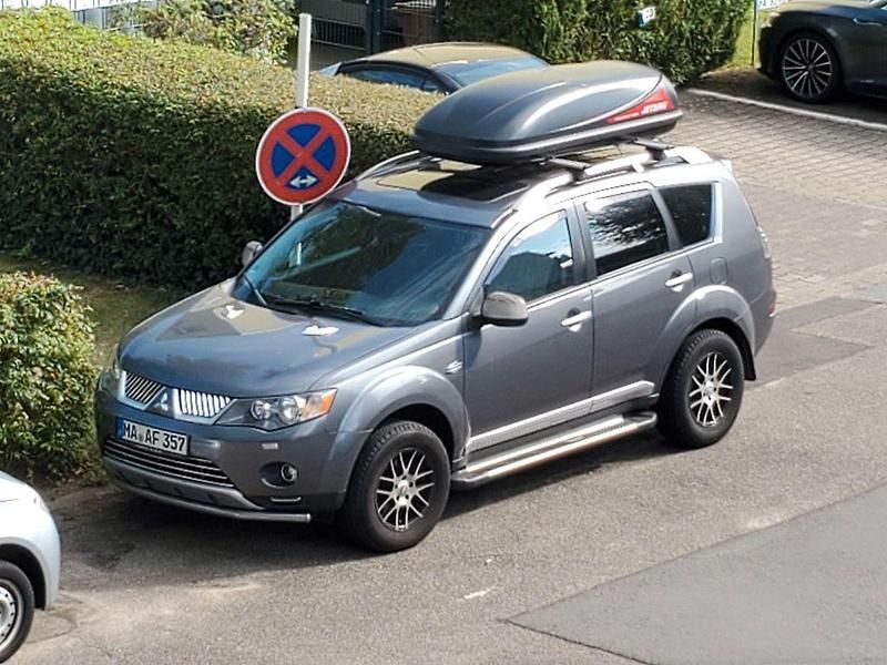 Gebraucht Mitsubishi Outlander Instyle 167 PS (122 kW) 2007 Grau SUV