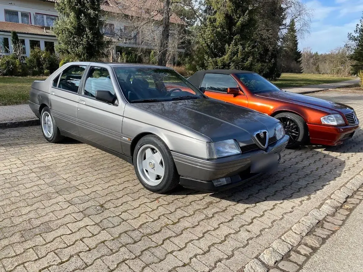 Gebraucht Alfa Romeo 164 143 PS (105 kW) 1990 Grau Limousine
