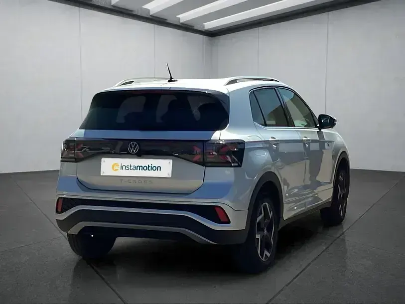 Używany VW T-Cross 150 KM (110 kW) 2025 Srebrny SUV