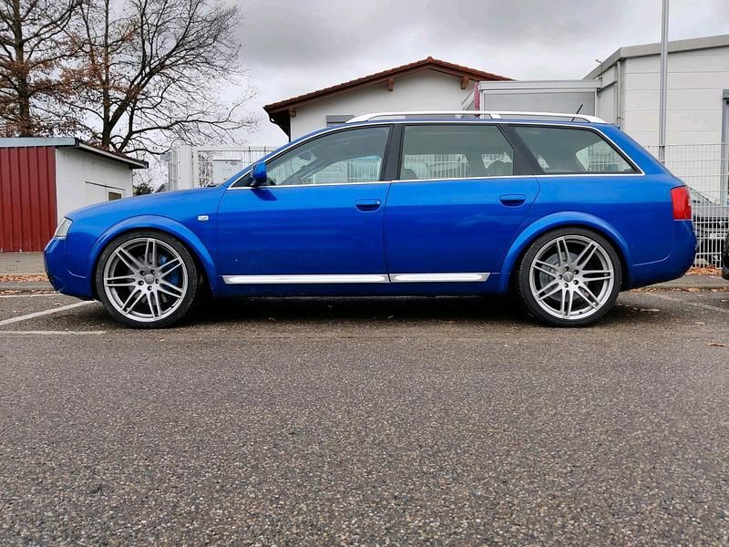 Blau Gebraucht 2003 Audi A6 Allroad Kombi | 8.500 € - Bild 1/4