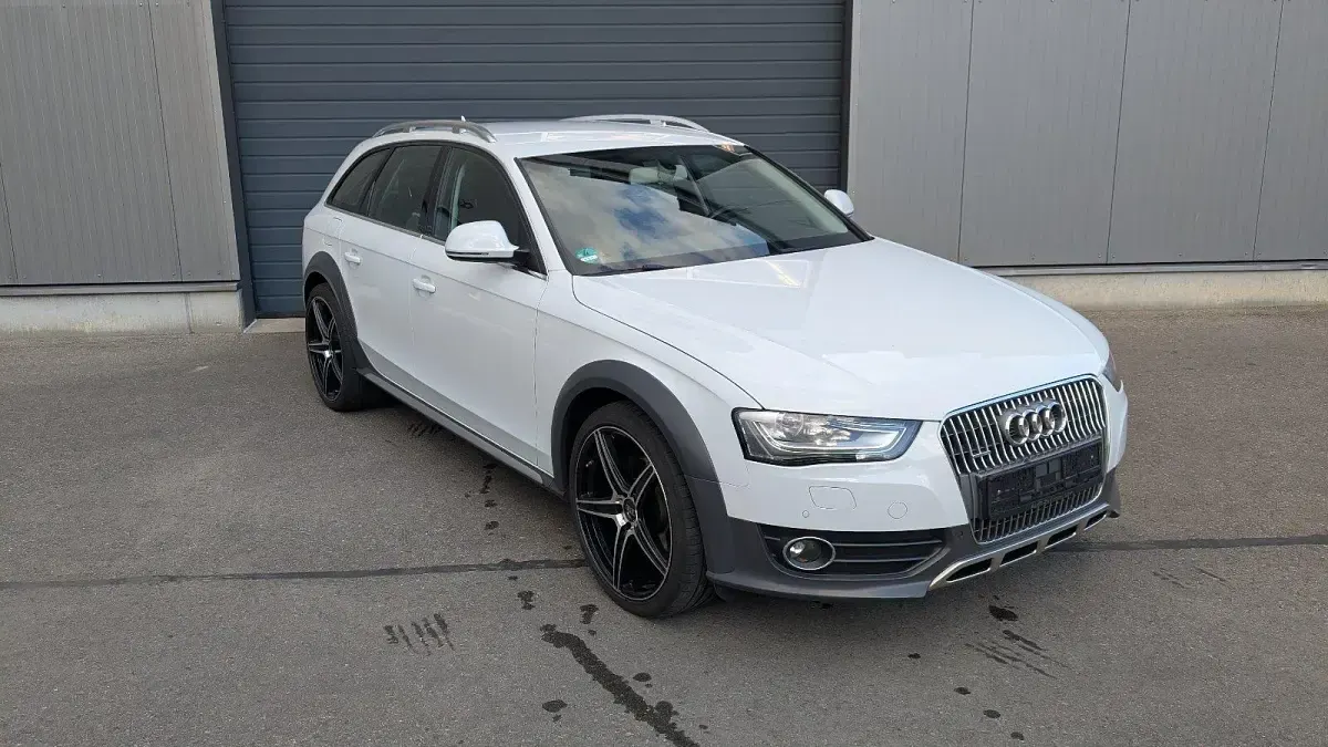 Gebraucht Audi A4 Allroad 177 PS (130 kW) 2013 Weiß Kombi
