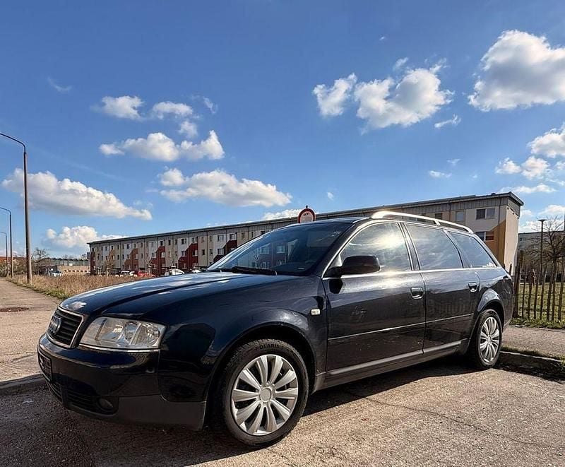 Gebraucht Audi A6 163 PS (119 kW) 2001 Schwarz Kombi