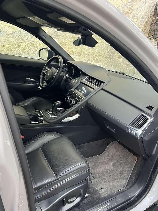 Gebraucht Jaguar E-Pace 179 PS (131 kW) 2019 SUV