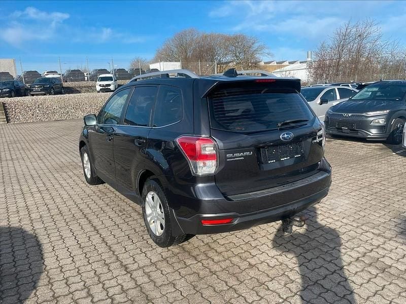 Gebraucht Subaru Forester 150 PS (110 kW) 2019 Grau SUV
