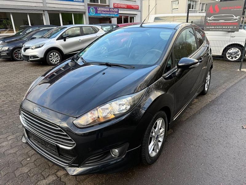 Gebraucht Ford Fiesta SYNC Edition 101 PS (74 kW) 2015 Schwarz Kleinwagen