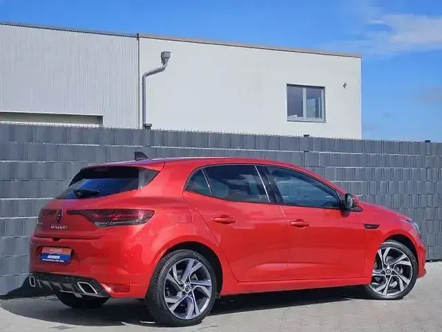 Gebraucht Renault Megane E-Tech R.S. 160 PS (117 kW) 2021 Rot Limousine