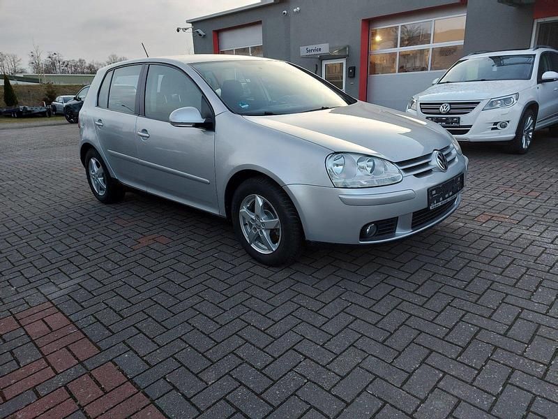 Gebraucht VW Golf V 102 PS (75 kW) 2007 Silber Limousine