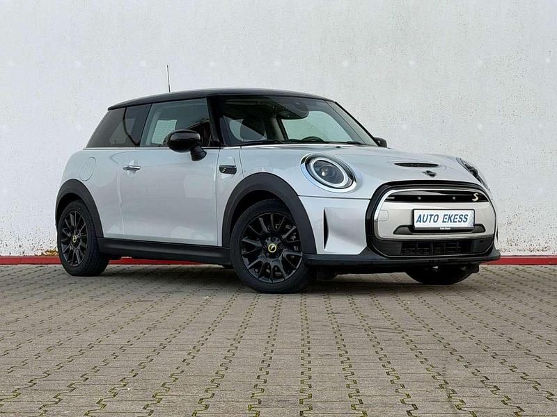 White silver Gebraucht 2022 Mini Cooper Coupé Chili Coupé | 18.990 € (Teuer) - Bild 1/4