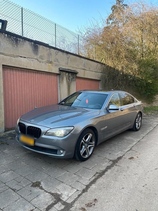 Gebraucht BMW 730 245 PS (180 kW) 2010 Limousine