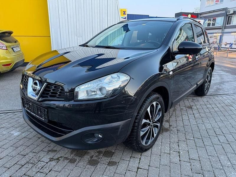 Schwarz Gebraucht 2013 Nissan Qashqai 360º SUV | 6.990 € (Guter Preis) - Bild 1/4