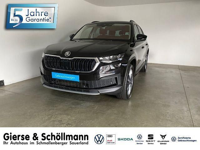 Blackmagic perleffekt (metallic) Gebraucht 2022 Skoda Kodiaq Tour SUV | 33.950 € (Fairer Preis) - Bild 1/4
