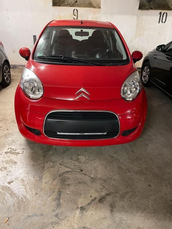 Rot Gebraucht 2011 Citroën C1 Kleinwagen | 4.700 € (Fairer Preis) - Bild 1/1