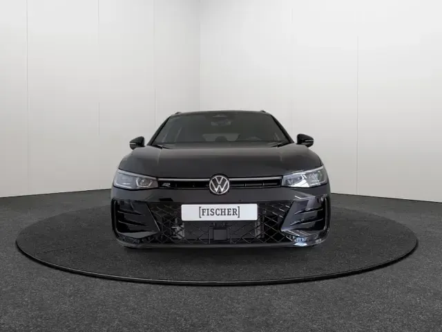 Gebraucht VW Passat R-line 193 PS (141 kW) 2026 Schwarz Kombi