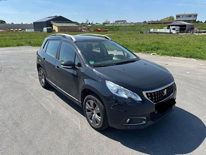 Gebraucht Peugeot 2008 Active 110 PS (80 kW) 2016 Grau SUV