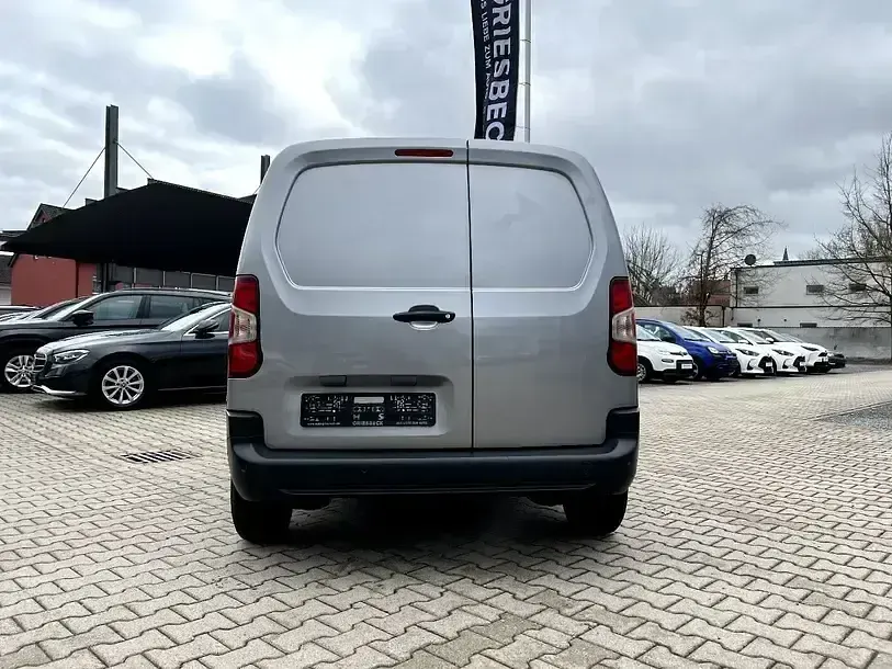 Gebraucht Citroën Berlingo 102 PS (75 kW) 2022 Grau Van / Kleinbus