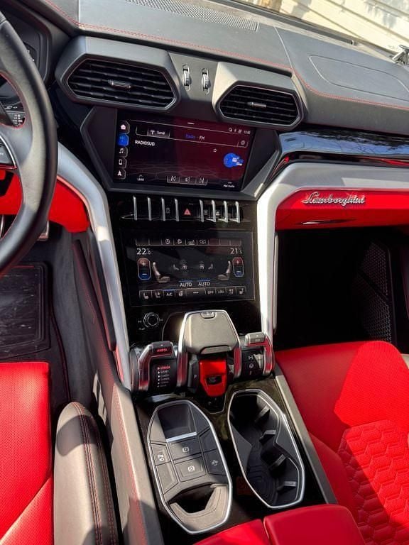 Gebraucht Lamborghini Urus 650 PS (478 kW) 2019 Grau SUV