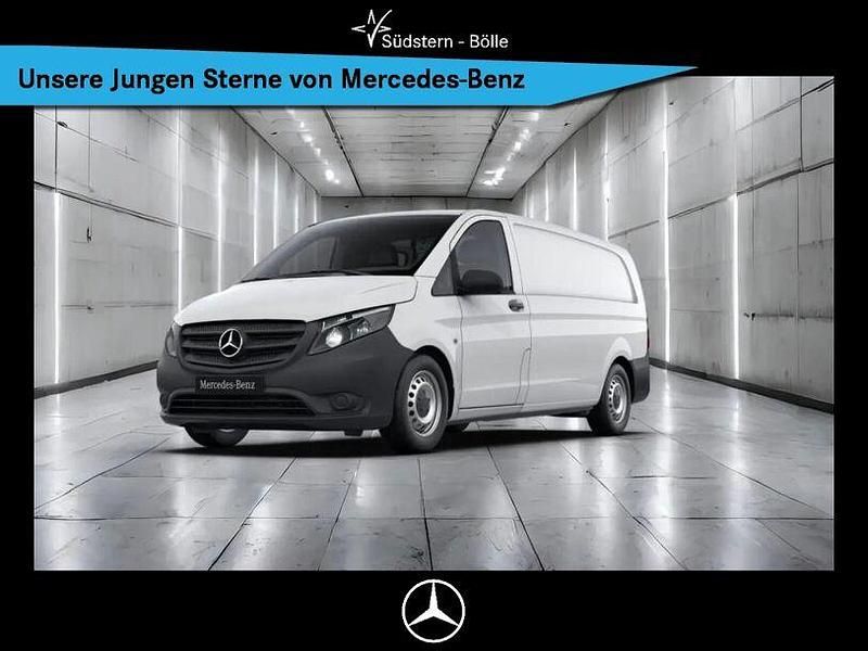 Weiss Gebraucht 2022 Mercedes Vito Van / Kleinbus | 23.442 € - Bild 1/4