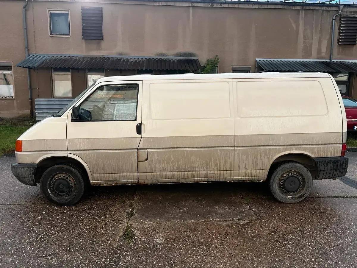 Gebraucht VW T4 102 PS (75 kW) 2002 Weiß Van