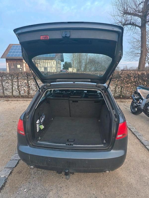 Gebraucht Audi A4 180 PS (132 kW) 2007 Grau Kombi