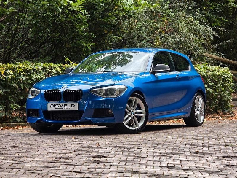 Blau Gebraucht 2013 BMW 125 M Sport Kleinwagen | 12.500 € (Fairer Preis) - Bild 1/4