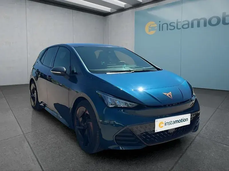Second-hand Cupra Born 169 kW (231 CP) 2022 Albastru Hatchback
