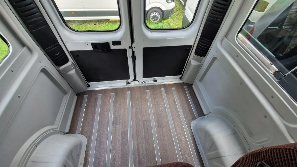 Gebraucht Opel Movano 140 PS (102 kW) 2026 Weiß Van