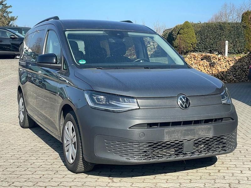 Gebraucht VW Caddy Maxi 122 PS (89 kW) 2022 Grau Van / Kleinbus
