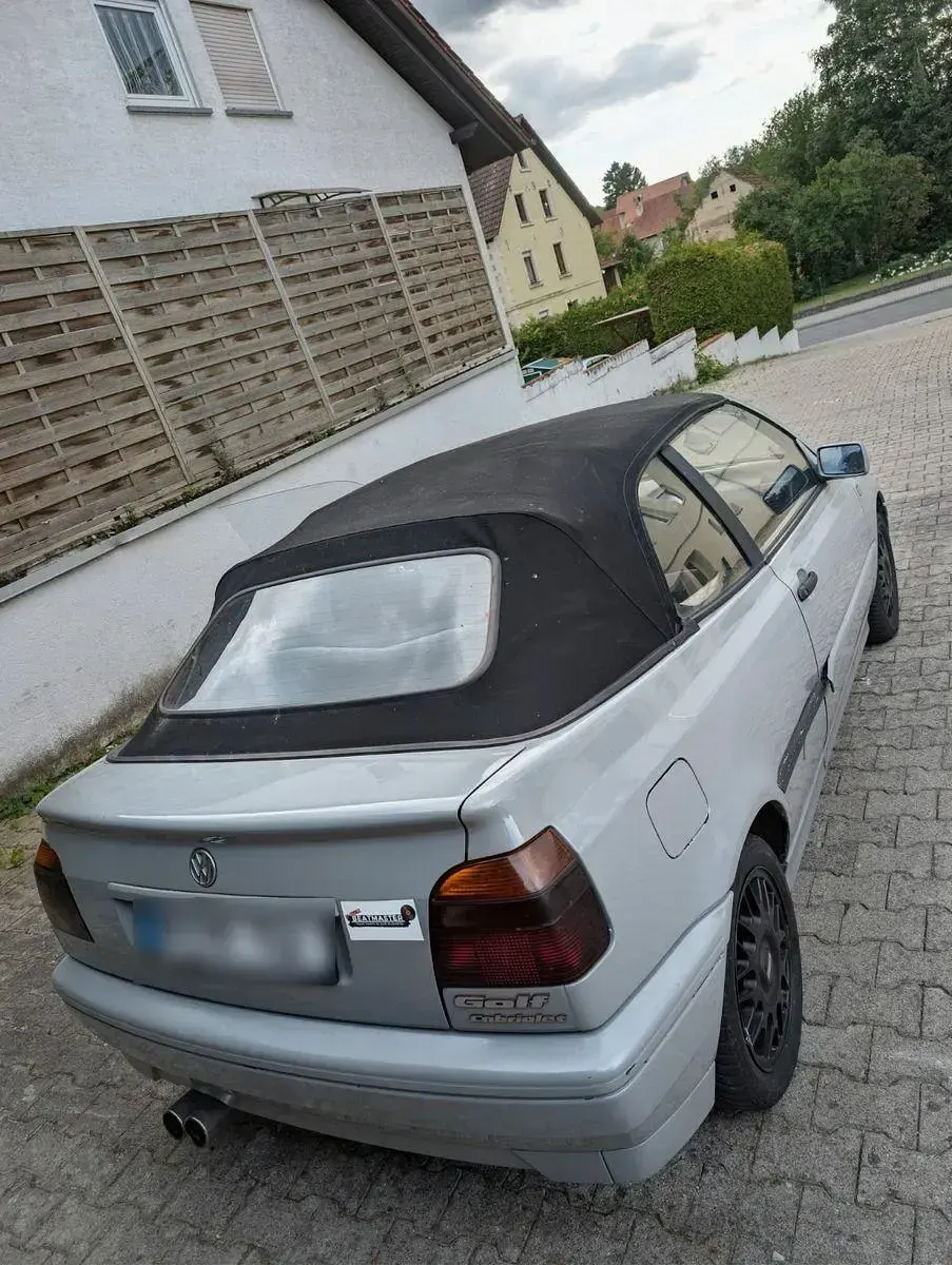 Gebraucht VW Golf Cabriolet 90 PS (66 kW) 1994 Grau Cabrio