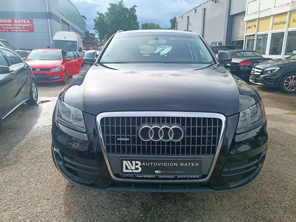 Gebraucht Audi Q5 Sport 179 PS (131 kW) 2010 Schwarz SUV