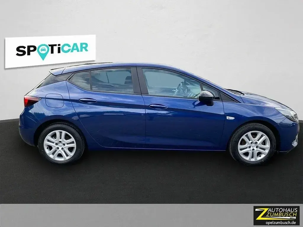 Gebraucht Opel Astra Edition 110 PS (80 kW) 2021 Nautic blau (metallic) Limousine