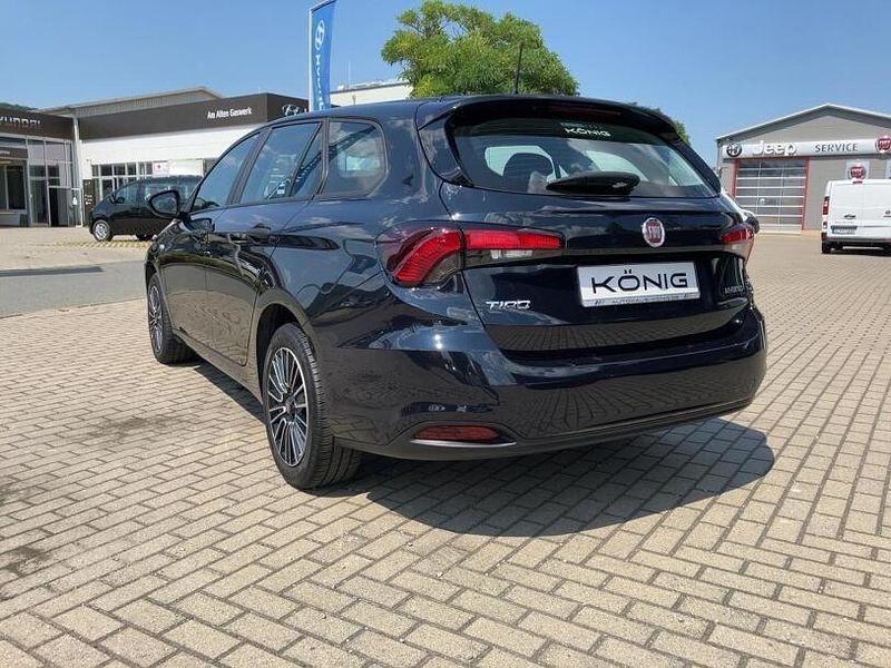 Gebraucht Fiat Tipo 131 PS (96 kW) 2023 Cinema schwarz Limousine