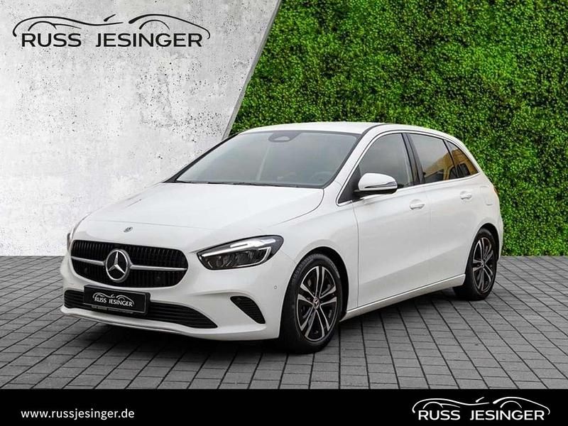 Polar white Gebraucht 2024 Mercedes B180 Progressive Van / Kleinbus | 29.880 € (Superpreis) - Bild 1/3