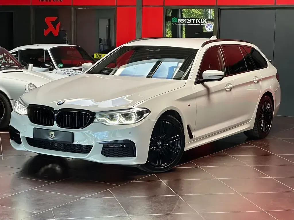 Gebraucht BMW 520 M Sport 190 PS (139 kW) 2018 Weiß Limousine