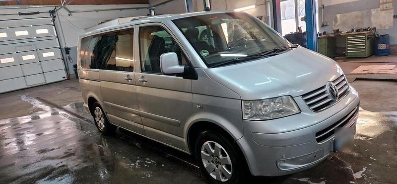 Usata VW T5 131 CV (96 kW) 2005 Argento Furgone