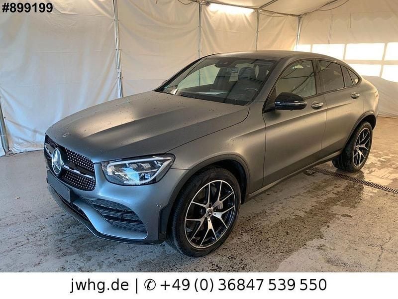Selenitgrau magno (metallic) Gebraucht 2022 Mercedes GLC300 AMG line Coupé | 41.350 € (Fairer Preis) - Bild 1/4