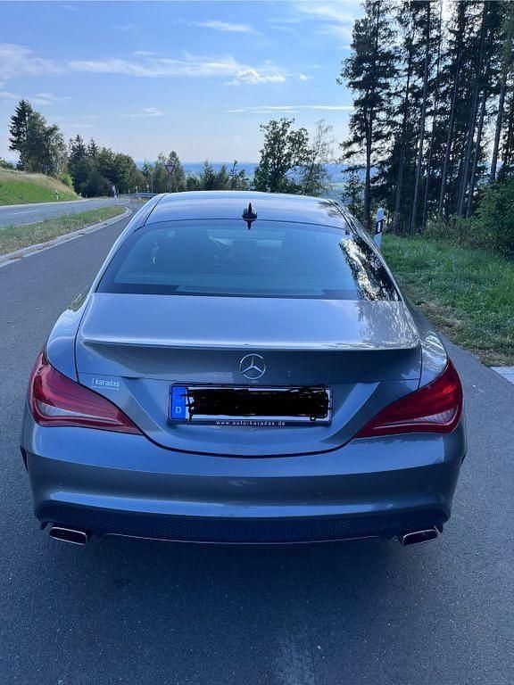 Gebraucht Mercedes CLA180 AMG line 122 PS (89 kW) 2014 Schwarz Limousine