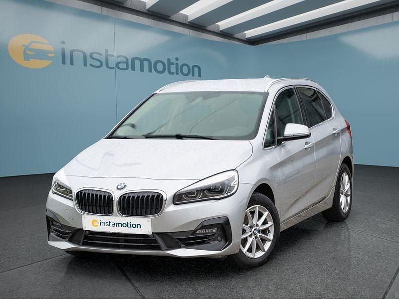 Gebraucht BMW 216 Active Tourer 109 PS (80 kW) 2021 Silber Van / Kleinbus