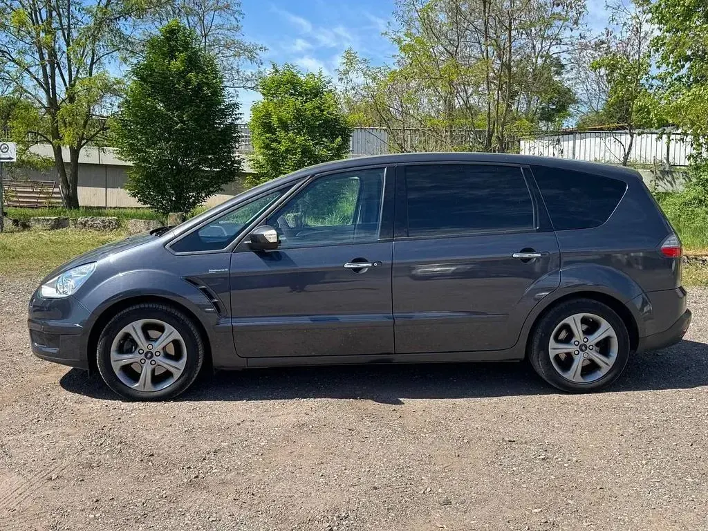 Gebraucht Ford S-MAX S 140 PS (102 kW) 2009 Grau Van / Kleinbus